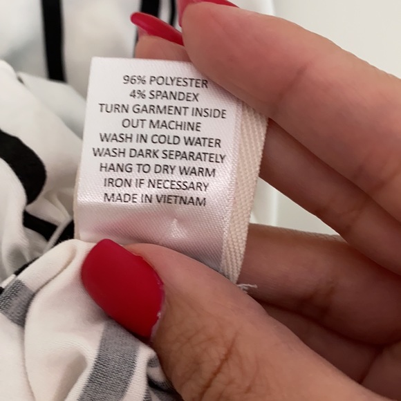 Heart&Arrow White Bodysuit girl. Elastic waistband - Picture 3 of 4